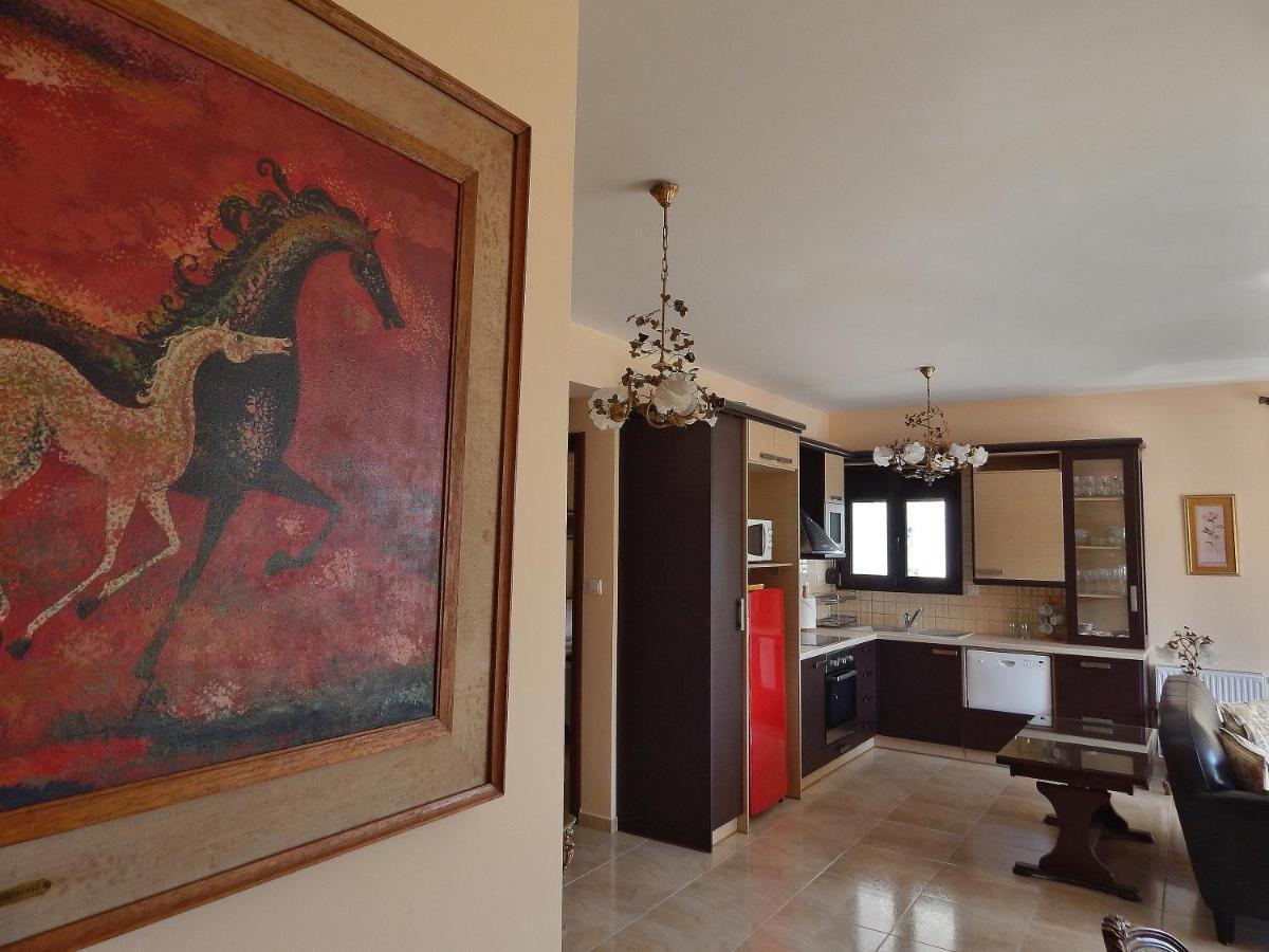 Apartmán Οδυσσεια, Κοντά Σε Αεροδρόμιο, Λιμάνια Και Θάλασσες Keratea Exteriér fotografie